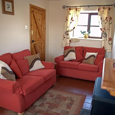 Mill Road Farm Cottages *